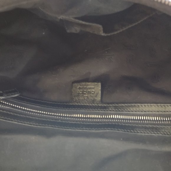 Luxury Gucci Soft Patent Leather Bag - Picture 7 of 15